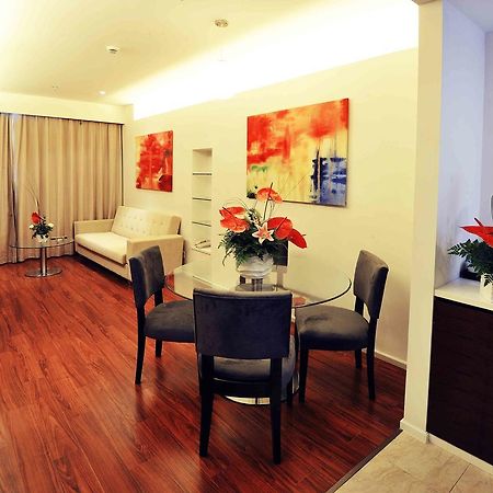Wisdom Hotel Shanghaj Zewnętrze zdjęcie